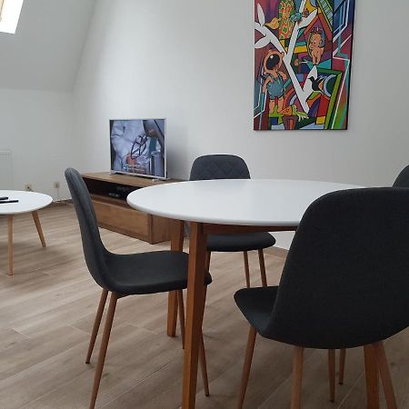 Al In Den Aap Gelogeerd? Apartamento Mechelen Exterior foto